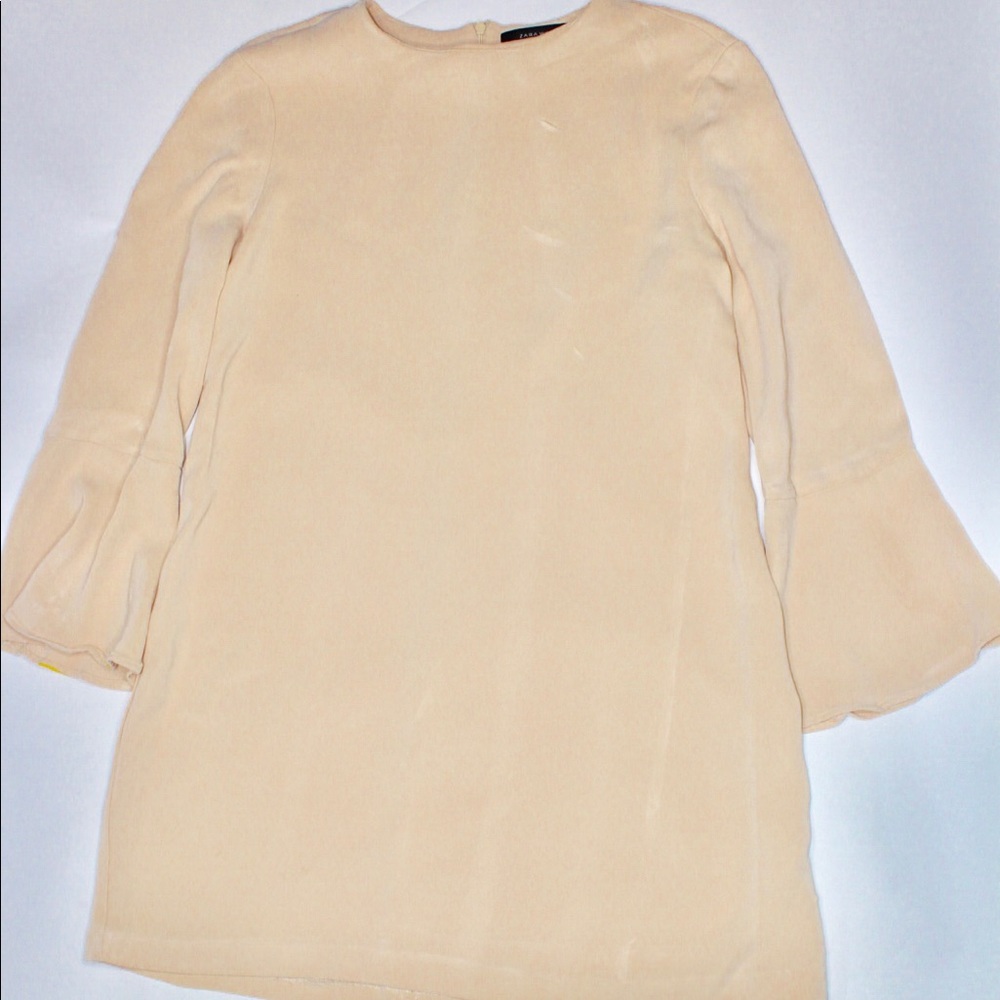 Zara Cream Bell Sleeve Dress Size US Size M
